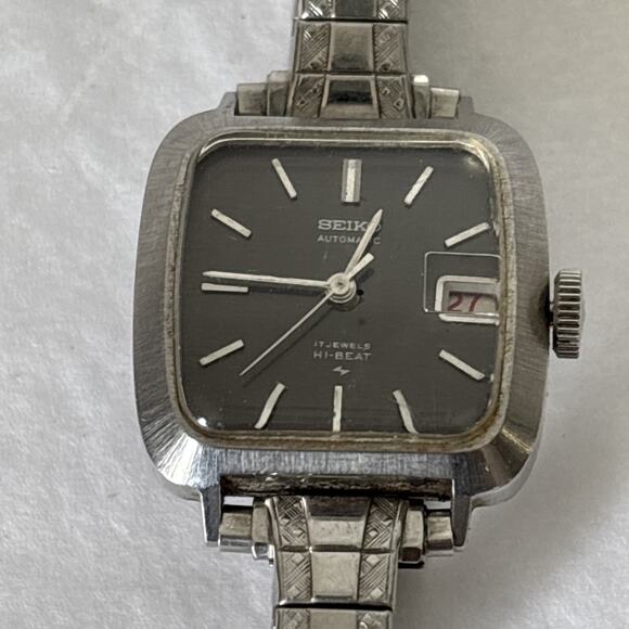Vintage Seiko Women’s Watch 2205-3009 Hi-Beat Automatic 17J Dainty Bracelet main image 5